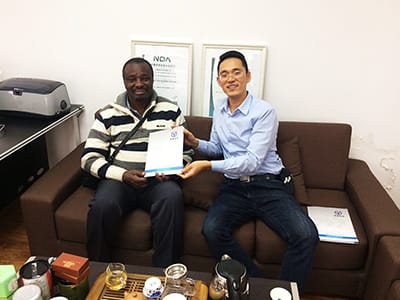 India: High-Pressure Lime Briquetting Machine