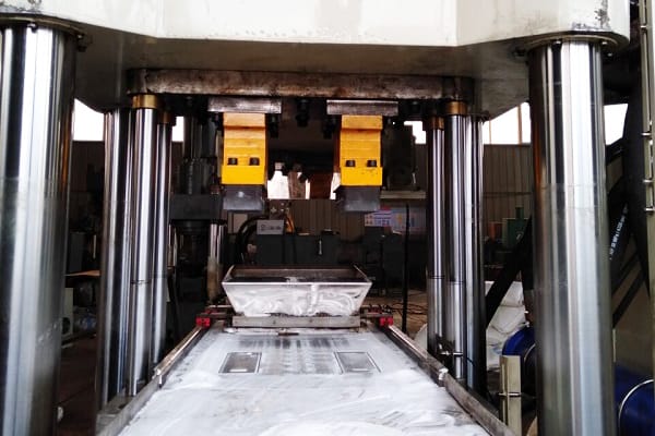 Salt Briquetting Machine